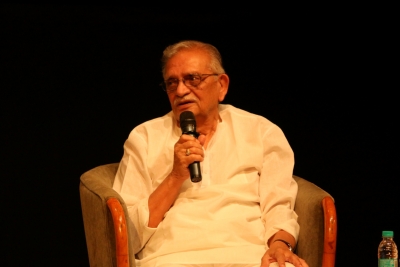 Gulzar pens a poetic appeal in support of lockdown | Gulzar pens a poetic appeal in support of lockdown