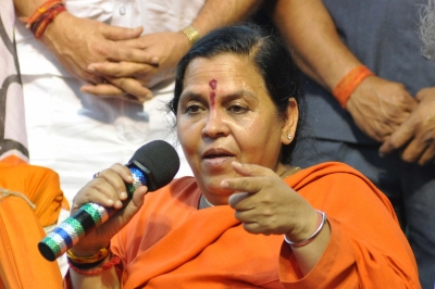 Uma Bharti finds Yogi to be her 'refined' version | Uma Bharti finds Yogi to be her 'refined' version