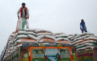 Afghanistan’s shift to alternative trade corridors set to strategically isolate Pakistan: Report | Afghanistan’s shift to alternative trade corridors set to strategically isolate Pakistan: Report