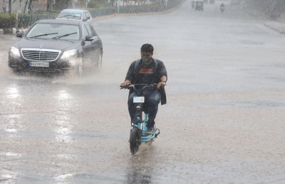Heavy rains lash Karnataka as monsoon revives | Heavy rains lash Karnataka as monsoon revives