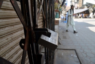 Business against tough Covid curbs in Karachi | Business against tough Covid curbs in Karachi
