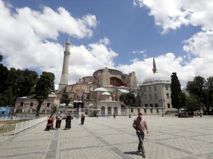 Number of tourists visiting Turkey up by 17% | Number of tourists visiting Turkey up by 17% Number of tourists visiting Turkey up by 17% | Number of tourists visiting Turkey up by 17%