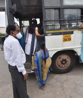 Farmer protests: UPSRTC suspends bus service to Delhi | Farmer protests: UPSRTC suspends bus service to Delhi Farmer protests: UPSRTC suspends bus service to Delhi | Farmer protests: UPSRTC suspends bus service to Delhi
