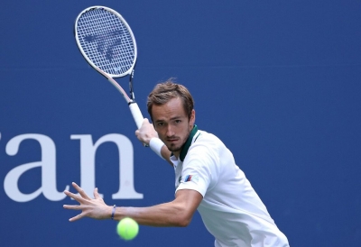 Medvedev on course for US Open title showdown against Djokovic | Medvedev on course for US Open title showdown against Djokovic