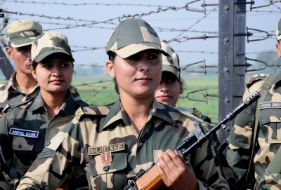Women soldiers deployment in J&K's Ganderbal to improve interface with public | Women soldiers deployment in J&K's Ganderbal to improve interface with public