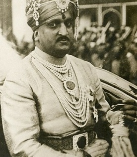 J&K to declare Maharaja Hari Singh's birthday as public holiday | J&K to declare Maharaja Hari Singh's birthday as public holiday