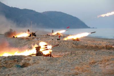 N.Korea orders artillery firing to protest live-fire drills | N.Korea orders artillery firing to protest live-fire drills