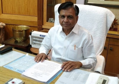 Cong demands MP Dy CM Devda's resignation after photos with drug lord surface | Cong demands MP Dy CM Devda's resignation after photos with drug lord surface Cong demands MP Dy CM Devda's resignation after photos with drug lord surface | Cong demands MP Dy CM Devda's resignation after photos with drug lord surface