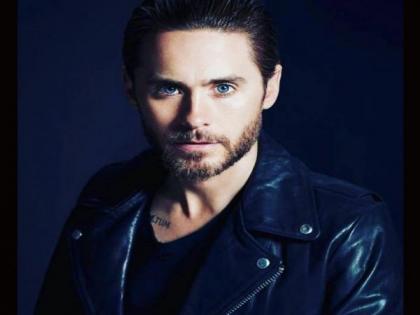 Jared Leto climbs the Empire State Building, announces 30 Seconds To Mars world tour | Jared Leto climbs the Empire State Building, announces 30 Seconds To Mars world tour Jared Leto climbs the Empire State Building, announces 30 Seconds To Mars world tour | Jared Leto climbs the Empire State Building, announces 30 Seconds To Mars world tour