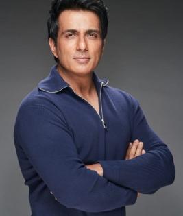 Sonu Sood on hosting NatGeo series 'It Happens Only in India' | Sonu Sood on hosting NatGeo series 'It Happens Only in India'