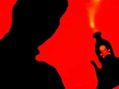 Delhi man carries acid attack on 17-year-old injured, drinks it too and succumbs | Delhi man carries acid attack on 17-year-old injured, drinks it too and succumbs