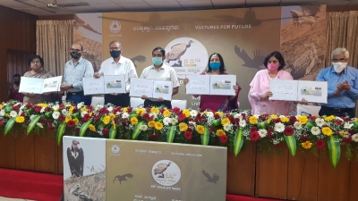 8 postal covers released to mark 'Wildlife Week' in Karnataka | 8 postal covers released to mark 'Wildlife Week' in Karnataka