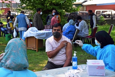 'J&K will achieve 100% vaccination for 45+ age group by June end' | 'J&K will achieve 100% vaccination for 45+ age group by June end'