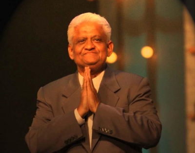 When composer Pyarelal played piano on Maniesh Paul's request | When composer Pyarelal played piano on Maniesh Paul's request When composer Pyarelal played piano on Maniesh Paul's request | When composer Pyarelal played piano on Maniesh Paul's request