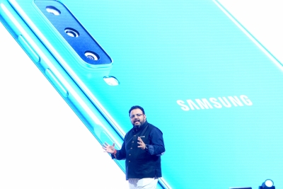 Samsung India pledges Rs 20 crore towards COVID-19 efforts | Samsung India pledges Rs 20 crore towards COVID-19 efforts Samsung India pledges Rs 20 crore towards COVID-19 efforts | Samsung India pledges Rs 20 crore towards COVID-19 efforts