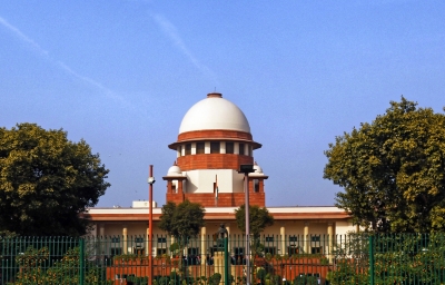 SC bench seeks earlier decision on whether magistrate needs prior sanction to order probe against public servant | SC bench seeks earlier decision on whether magistrate needs prior sanction to order probe against public servant