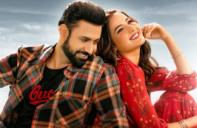 Gippy Grewal's Punjabi film 'Honeymoon' completes 100 days in cinemas | Gippy Grewal's Punjabi film 'Honeymoon' completes 100 days in cinemas