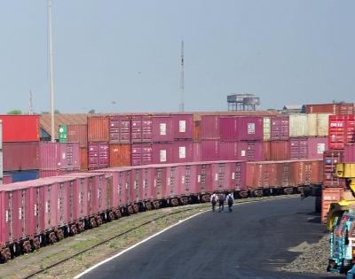 India's Feb merchandise exports rises by 2.91% | India's Feb merchandise exports rises by 2.91%