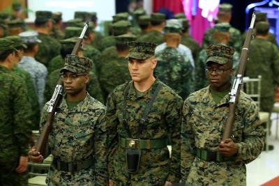 Acting Pentagon chief tells US troops 'time to come home' | Acting Pentagon chief tells US troops 'time to come home'