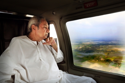 Naveen, Rupani discuss safe return of Odia migrants | Naveen, Rupani discuss safe return of Odia migrants Naveen, Rupani discuss safe return of Odia migrants | Naveen, Rupani discuss safe return of Odia migrants