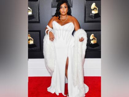 Lizzo says she 'got addicted' to seeing herself with makeup | Lizzo says she 'got addicted' to seeing herself with makeup