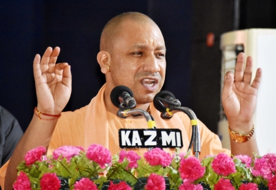 Yogi sets up panel to provide jobs to migrant workers | Yogi sets up panel to provide jobs to migrant workers
