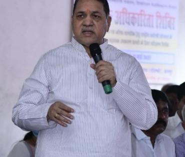 Maha Minister says no chance of communal riots post-Ramzan | Maha Minister says no chance of communal riots post-Ramzan