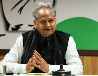 Gehlot announces 50 free units for people consuming 100 power units | Gehlot announces 50 free units for people consuming 100 power units