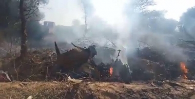 Two fighter jets crash in MP; 2 pilots safe, 3rd sustains 'fatal injuries': IAF | Two fighter jets crash in MP; 2 pilots safe, 3rd sustains 'fatal injuries': IAF