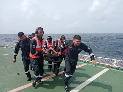 Indian Coast Guard rescues 19 from sinking cargo ship near Maha shore | Indian Coast Guard rescues 19 from sinking cargo ship near Maha shore