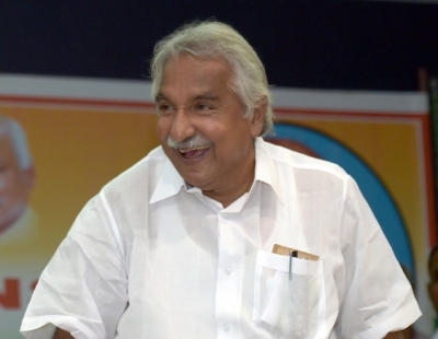 Is ailing Oommen Chandy 'waiting for faith healing'? | Is ailing Oommen Chandy 'waiting for faith healing'?