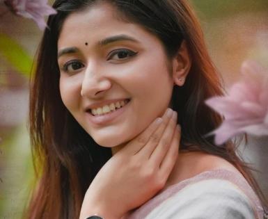 Mirnaa to play female lead in Allari Naresh-starrer 'Ugram' | Mirnaa to play female lead in Allari Naresh-starrer 'Ugram'