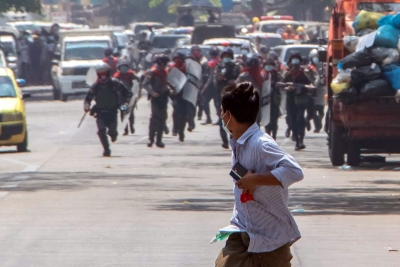 Myanmar forces detaining protesters' families | Myanmar forces detaining protesters' families