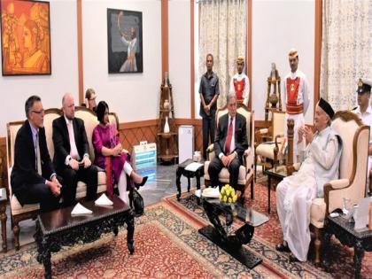 New Zealand deputy PM led delegation meets Maharashtra Guv, discusses ways to strengthen ties | New Zealand deputy PM led delegation meets Maharashtra Guv, discusses ways to strengthen ties New Zealand deputy PM led delegation meets Maharashtra Guv, discusses ways to strengthen ties | New Zealand deputy PM led delegation meets Maharashtra Guv, discusses ways to strengthen ties
