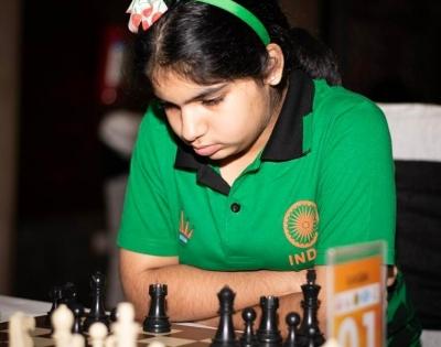 Delhi International Chess: Shivika, 14, stuns Grandmaster Laxman | Delhi International Chess: Shivika, 14, stuns Grandmaster Laxman