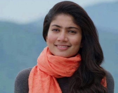Sai Pallavi takes 'every opportunity' to smother her mother | Sai Pallavi takes 'every opportunity' to smother her mother
