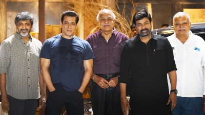 Salman Khan wraps up shoot for 'Godfather' | Salman Khan wraps up shoot for 'Godfather'