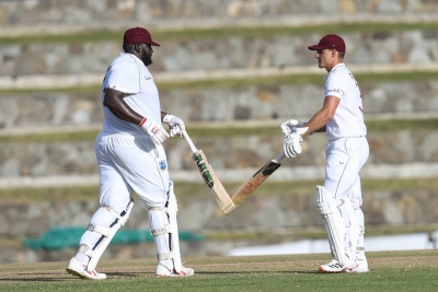 1st Test: Cornwall's innings gives Windies 99-run lead | 1st Test: Cornwall's innings gives Windies 99-run lead
