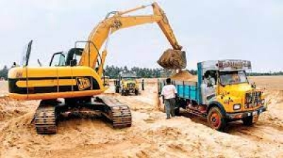 Gujarat Dy Speaker complains of illegal sand mining in lake | Gujarat Dy Speaker complains of illegal sand mining in lake