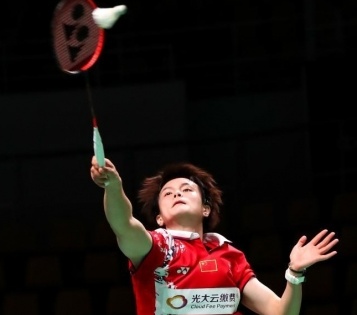 Badminton: China sweeps Canada 5-0 in Uber Cup opener | Badminton: China sweeps Canada 5-0 in Uber Cup opener