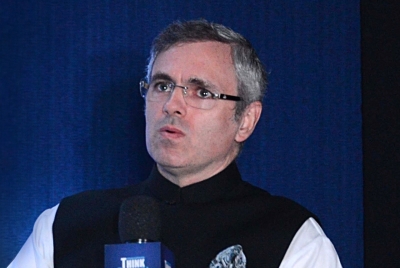 Omar condemns terrorist attack in Srinagar | Omar condemns terrorist attack in Srinagar