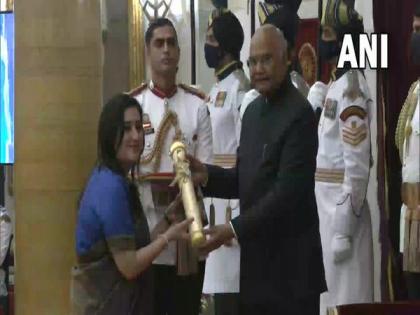 Former External Affairs Minister Sushma Swaraj awarded Padma Vibhushan | Former External Affairs Minister Sushma Swaraj awarded Padma Vibhushan
