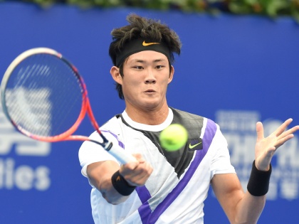 China's Zhang Zhizhen makes history reaching second round at French Open | China's Zhang Zhizhen makes history reaching second round at French Open