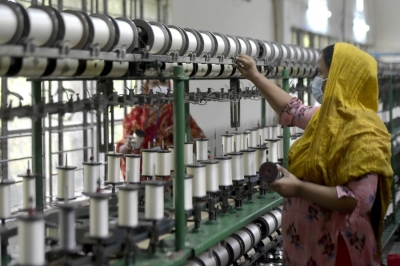 Bangladesh, Pakistan face big risk on economic front due to Iran war: Report | Bangladesh, Pakistan face big risk on economic front due to Iran war: Report Bangladesh, Pakistan face big risk on economic front due to Iran war: Report | Bangladesh, Pakistan face big risk on economic front due to Iran war: Report