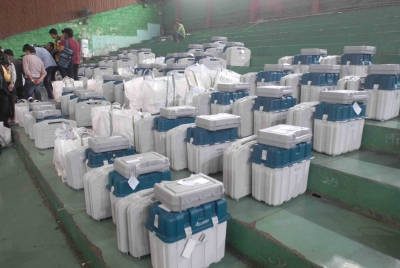 Polling underway in Telangana's Huzurnagar by-poll | Polling underway in Telangana's Huzurnagar by-poll