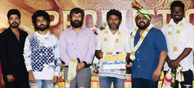 Work on 'Chiyaan' Vikram's next film with Pa Ranjith begins with puja | Work on 'Chiyaan' Vikram's next film with Pa Ranjith begins with puja