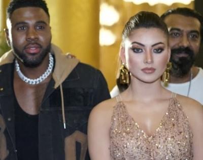 Urvashi Rautela collaborates with 'Talk dirty to me' hitmaker Jason Derulo | Urvashi Rautela collaborates with 'Talk dirty to me' hitmaker Jason Derulo