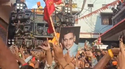 Godse's picture displayed during Shobha Yatra in Hyderabad | Godse's picture displayed during Shobha Yatra in Hyderabad