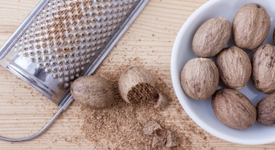 Benefits of nutmeg & rosehip essential oil | Benefits of nutmeg & rosehip essential oil Benefits of nutmeg & rosehip essential oil | Benefits of nutmeg & rosehip essential oil