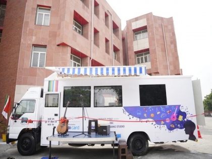 India's first mobile music classroom and recording studio launched in Delhi, says Sisodia | India's first mobile music classroom and recording studio launched in Delhi, says Sisodia